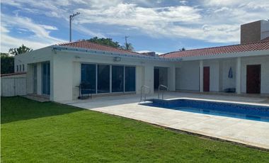 ZS-1024 Casa Campestre en venta, Girardot