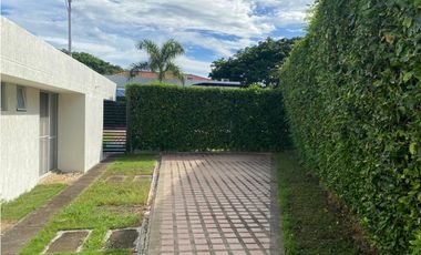 ZS-1024 Casa Campestre en venta, Girardot