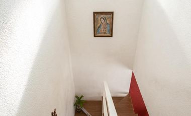 VENTA DE CASA EN CONDOMINIO EN FRACC. SAN NICOLAS EN ZINACANTEPEC