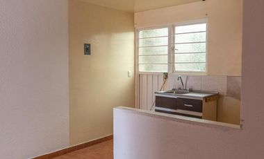 VENTA DE CASA EN CONDOMINIO EN FRACC. SAN NICOLAS EN ZINACANTEPEC