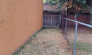 VENTA DE CASA EN CONDOMINIO EN FRACC. SAN NICOLAS EN ZINACANTEPEC