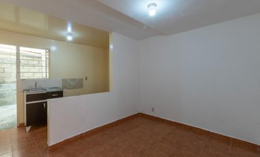 VENTA DE CASA EN CONDOMINIO EN FRACC. SAN NICOLAS EN ZINACANTEPEC