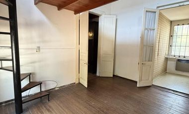 PH al Frente con Cochera y Patio | Alto Potencial de Redistribución | San Fernando – Alvear al 900