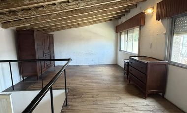 PH al Frente con Cochera y Patio | Alto Potencial de Redistribución | San Fernando – Alvear al 900