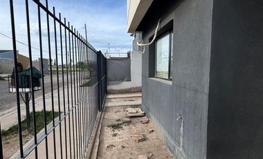 DUPLEX EN VENTA- FERNANDEZ ORO- CATRIEL 1055