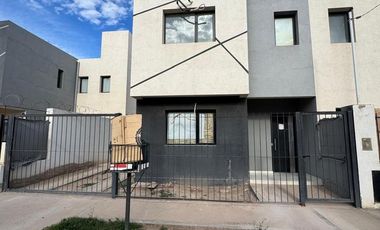 DUPLEX EN VENTA- FERNANDEZ ORO- CATRIEL 1055