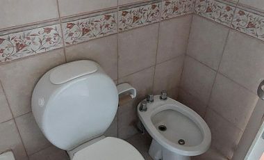Departamento 2 ambientes con cochera y amenities