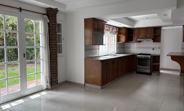 Impecable Casa de 5 ambientes  en Olivos!!!