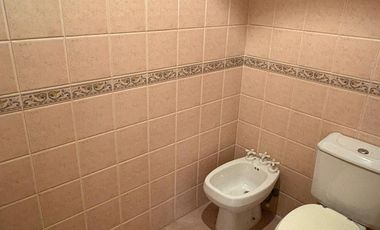 Impecable Casa de 5 ambientes  en Olivos!!!