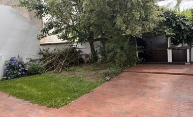 Impecable Casa de 5 ambientes  en Olivos!!!