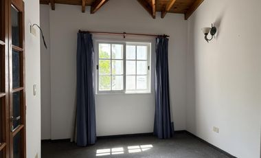 Impecable Casa de 5 ambientes  en Olivos!!!