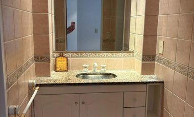 Impecable Casa de 5 ambientes  en Olivos!!!