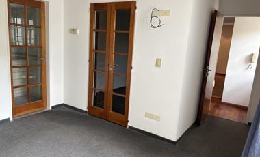 Impecable Casa de 5 ambientes  en Olivos!!!