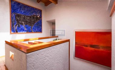 CERRADA DE CUMBRES DE ACULTZINGO, Espectacular casa en exclusiva calle cerrada.