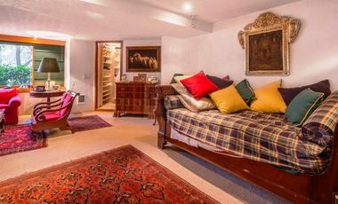 CERRADA DE CUMBRES DE ACULTZINGO, Espectacular casa en exclusiva calle cerrada.