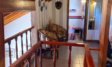 ALQUILER TEMPORARIO - Chalet 5 ambientes, a 7 cuadras de la costa - 7 plazas.