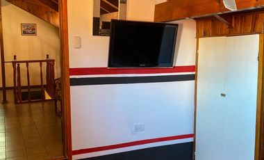 ALQUILER TEMPORARIO - Chalet 5 ambientes, a 7 cuadras de la costa - 7 plazas.