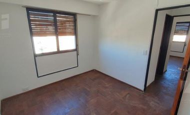 Alquiler de 2 dormitorios, calefactor y Aire Acondicionado