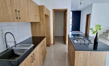 Casa en Venta en Real de Comala Colima de 4 Recámaras con Jardín Terraza