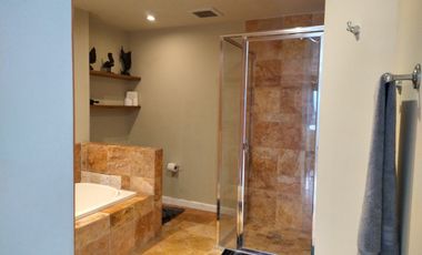 Hogar Costero de 3 Recámaras con Vista al Mar y Amenidades Premium