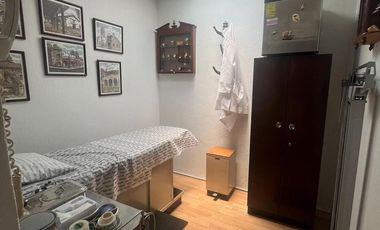 Consultorio en renta o venta Monraz