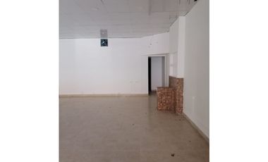 Se Alquila Local Brisas del Golf - Plaza Village Gallery