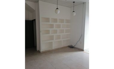 Se Alquila Local Brisas del Golf - Plaza Village Gallery