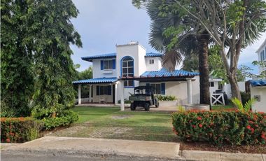 Se vende casa en Playa Blanca