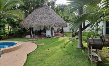 Se vende casa en Playa Blanca