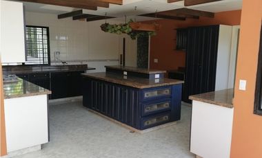 Se vende Casa / Mansion en Las Cumbres