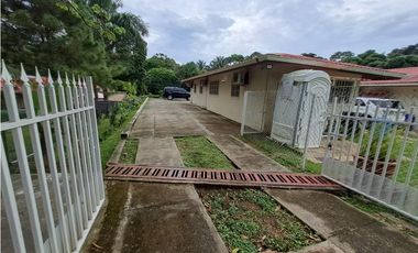 En Venta Casa de 3 Habitaciones en Villas de Howard