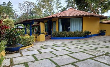 EL VALLE DE ANTON / 1600M / 3 HABITACION / 3 BAÑOS / AMOBLADA / AG