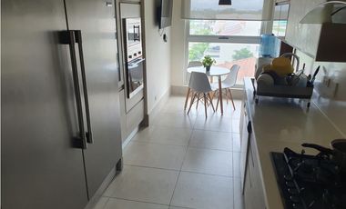 Venta – Apartamento en PH The Reserve, Santa María