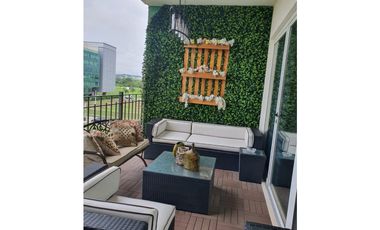 Venta – Apartamento en PH The Reserve, Santa María