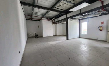 LOCAL COMERCIAL  EN VIA PORRA CITY PLAZA 124M2 UBICACION PRIVILEGIADA