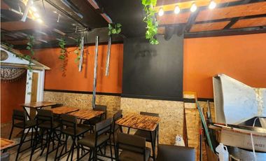 LOCAL COMERCIAL  EN VIA PORRA CITY PLAZA 124M2 UBICACION PRIVILEGIADA