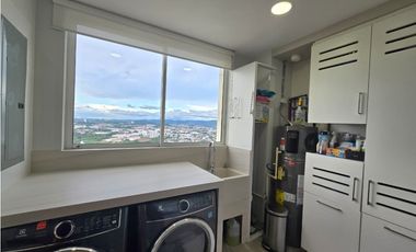 APARTAMENTO EN VENTA EN SANTA MARIA PH SOLANA REMODEL WA