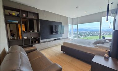 APARTAMENTO EN VENTA EN SANTA MARIA PH SOLANA REMODEL WA