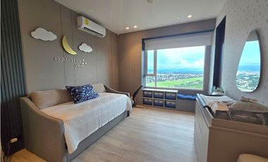 APARTAMENTO EN VENTA EN SANTA MARIA PH SOLANA REMODEL WA