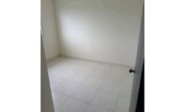 ALQUILO CASA EN ARRAIJAN VALLE HERMOSO BARRIADA APEIBA