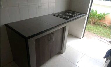 ALQUILO CASA EN ARRAIJAN VALLE HERMOSO BARRIADA APEIBA