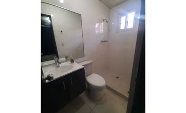 ALQUILO CASA EN ARRAIJAN VALLE HERMOSO BARRIADA APEIBA