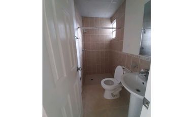 ALQUILO CASA EN LA CHORRERA ARBOLEDA LOS CEREZOS CON LINEA BLANCA3R