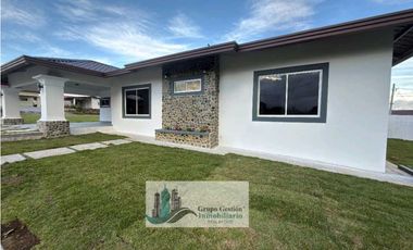 VENTA DE CASA BOQUETE NUEVA 3R A EXTRENAR