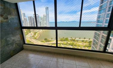 SE VENDE APARTAMENTO CON VISTA AL MAR PISO ALTO