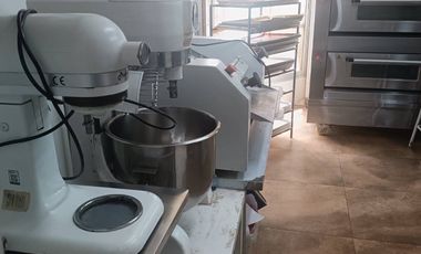 Arriendo Local Comercial en Rancagua (Pastelería Funcionando)