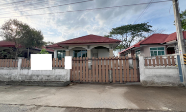Single house for sale in Mueang Nakhon Si Thammarat Convenient transportation Complete utilities
