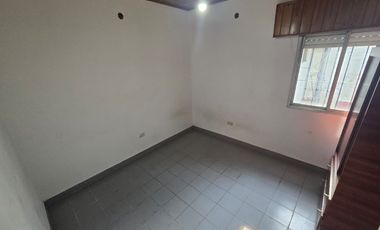 Casa en alquiler en Moron Centro