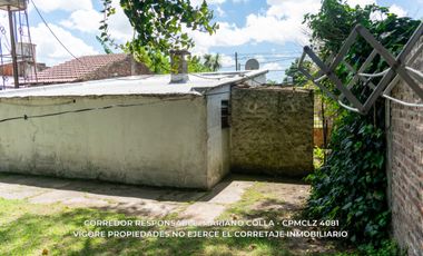 Casa en venta c/ cochera en Ministro Rivadavia