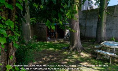 Casa en venta c/ cochera en Ministro Rivadavia